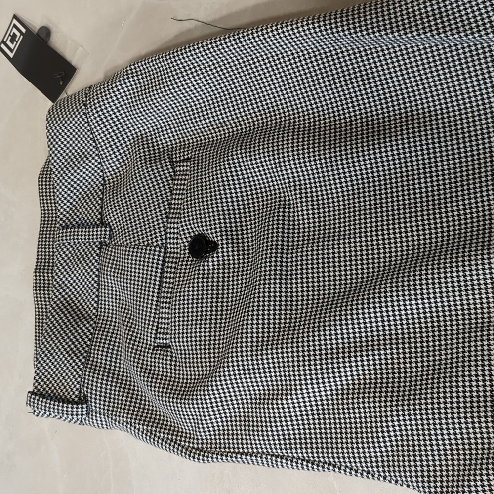 NWT Emma Liz Claiborne Capri Trousers Size 12